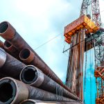 Oil,And,Gas,Drilling,Rig,Onshore,Dessert,With,Dramatic,Cloudscape.