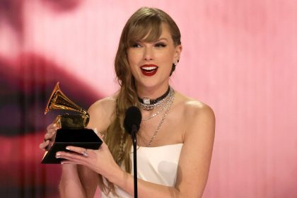 Taylor Swift AOTY 2024 GRAMMYs